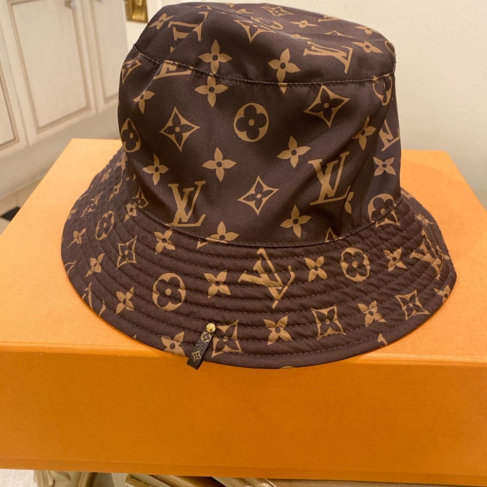 ❌SOLD❌ Louis Vuitton Monogram Bucket Hat Brown